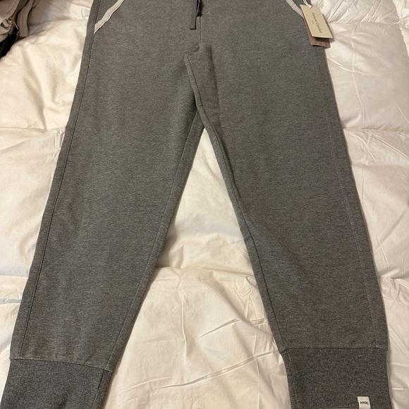 Forever Comfort by NYDJ Drawstring Joggers - NWT - Size L - Picture 4 of 12
